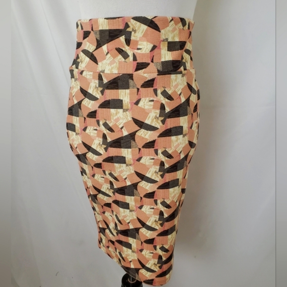 LuLaRoe 1980s inspired geometric print skirt